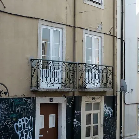 Olarias 2 Bedroom Near The Castle Лиссабон