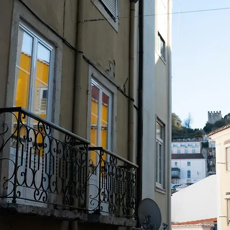 Olarias 2 Bedroom Near The Castle
