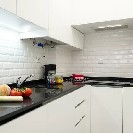 Апартаменты Olarias 2 Bedroom Near The Castle Лиссабон
