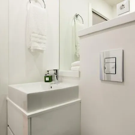 Olarias 2 Bedroom Near The Castle * Лиссабон