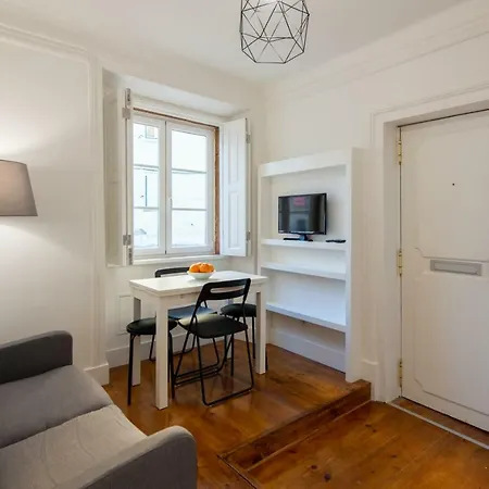 Апартаменты Olarias 2 Bedroom Near The Castle