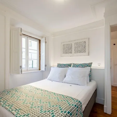 Апартаменты Olarias 2 Bedroom Near The Castle Лиссабон